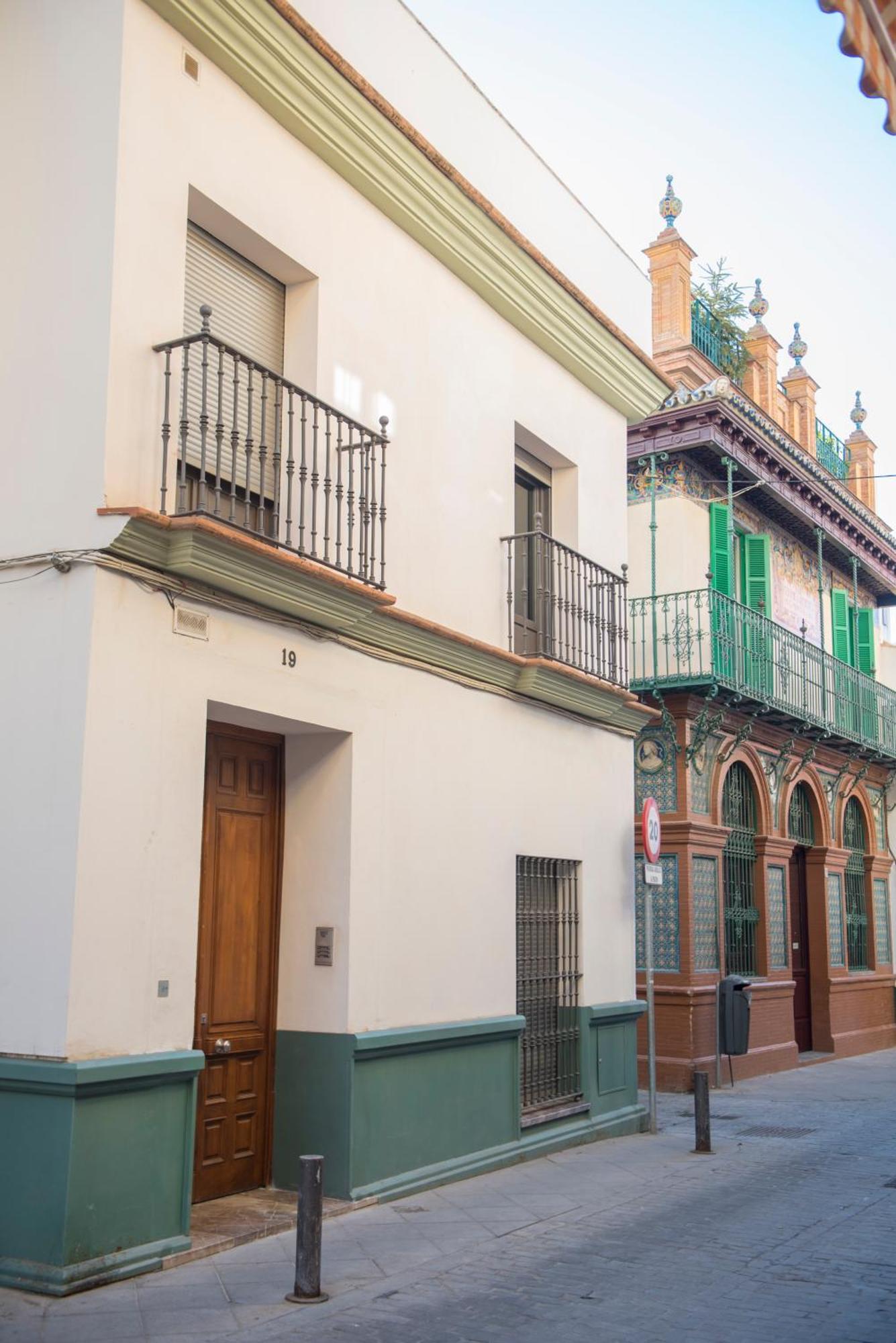 Apartamentos Luxury Puente De Triana Sevilla Exteriér fotografie