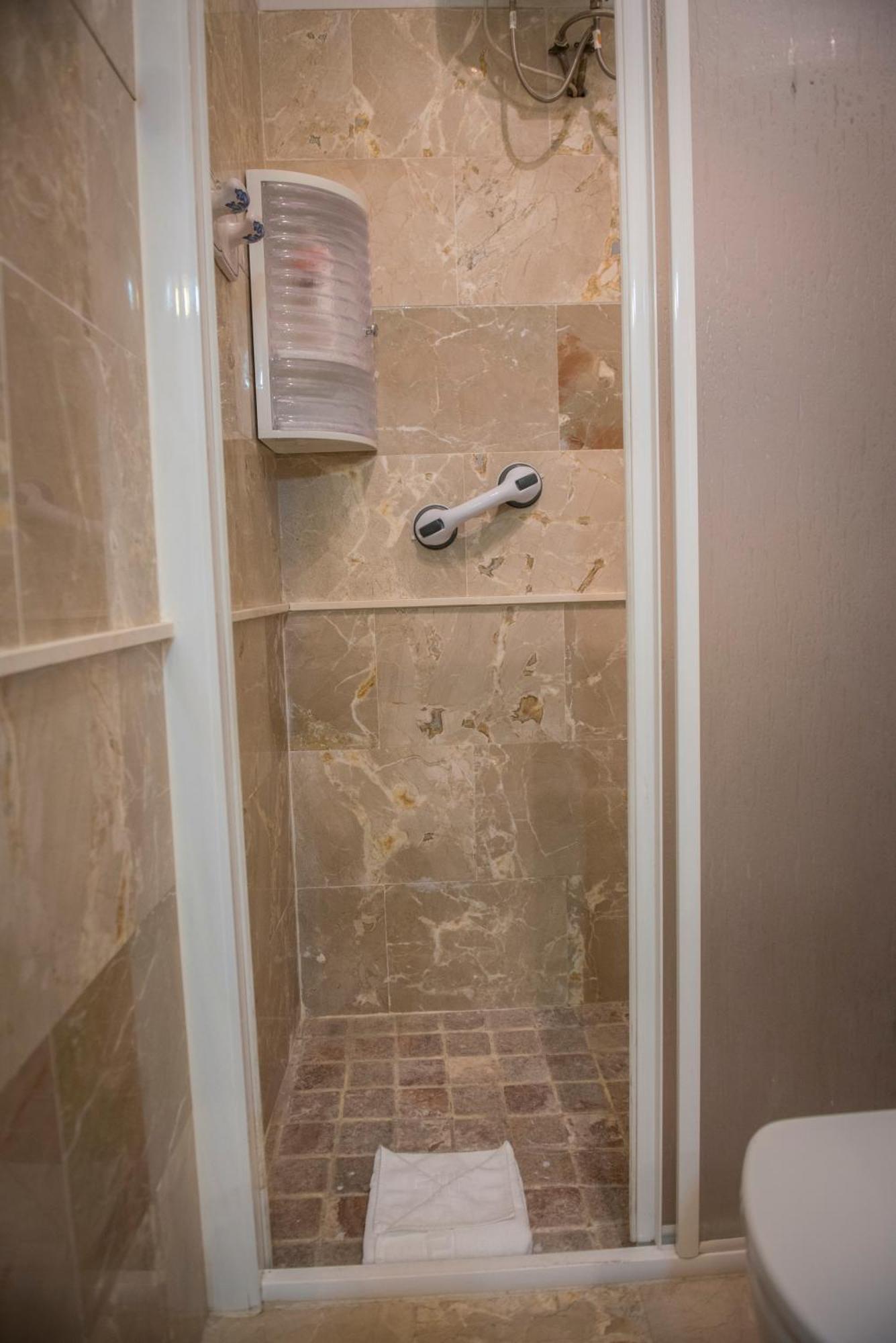 Apartamentos Luxury Puente De Triana Sevilla Exteriér fotografie