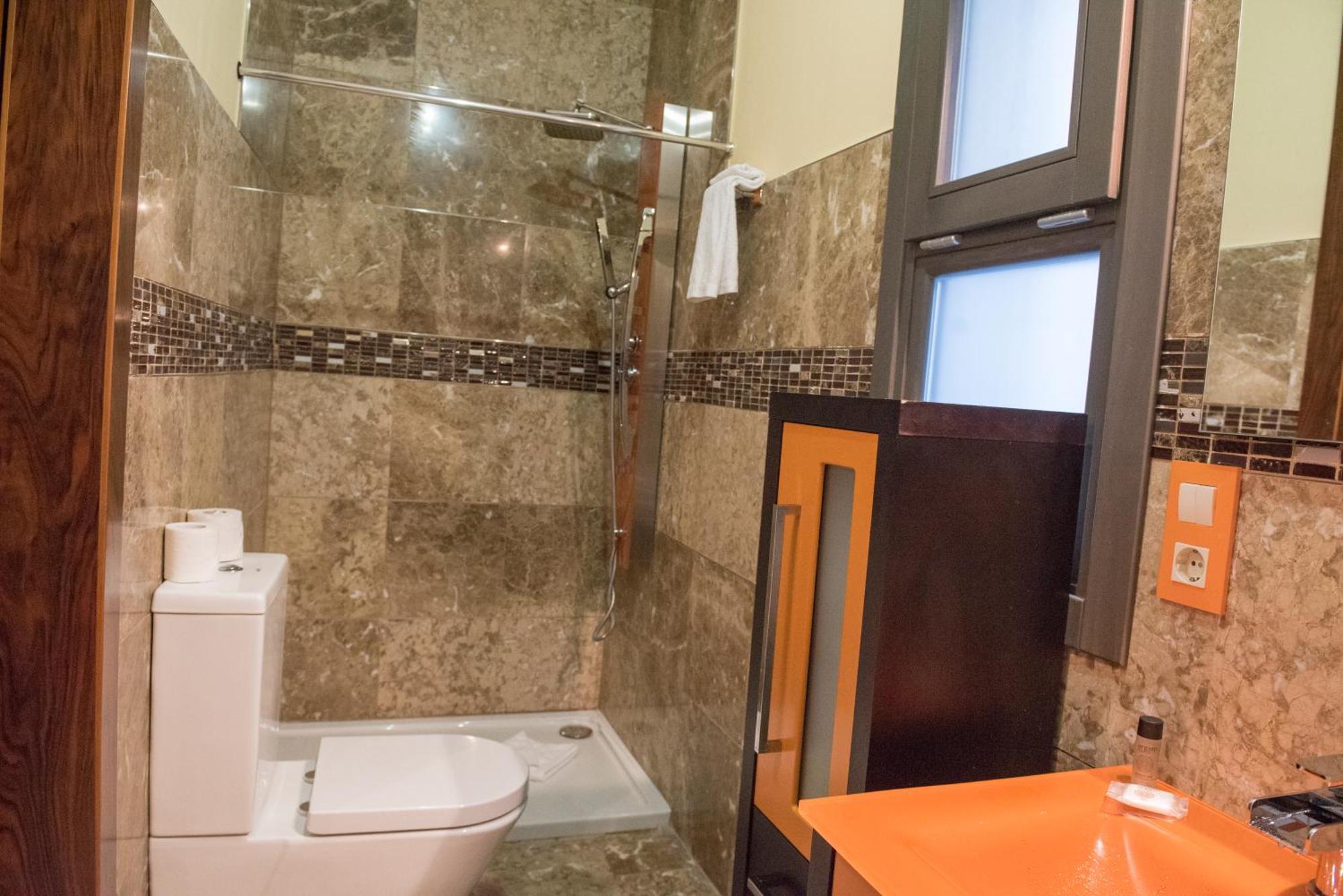 Apartamentos Luxury Puente De Triana Sevilla Exteriér fotografie