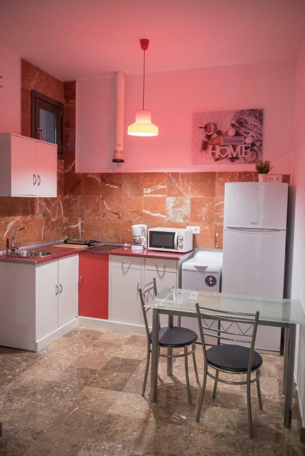Apartamentos Luxury Puente De Triana Sevilla Exteriér fotografie