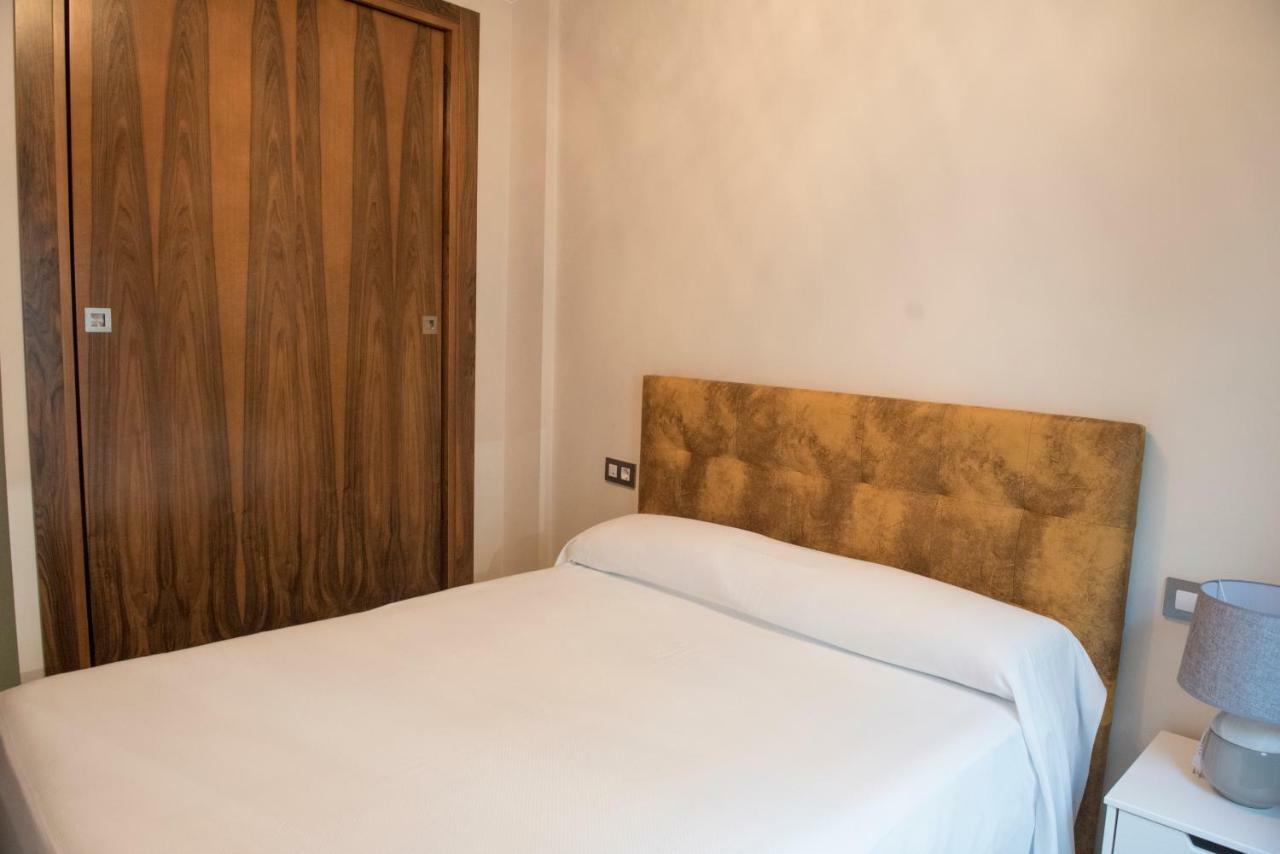 Apartamentos Luxury Puente De Triana Sevilla Exteriér fotografie